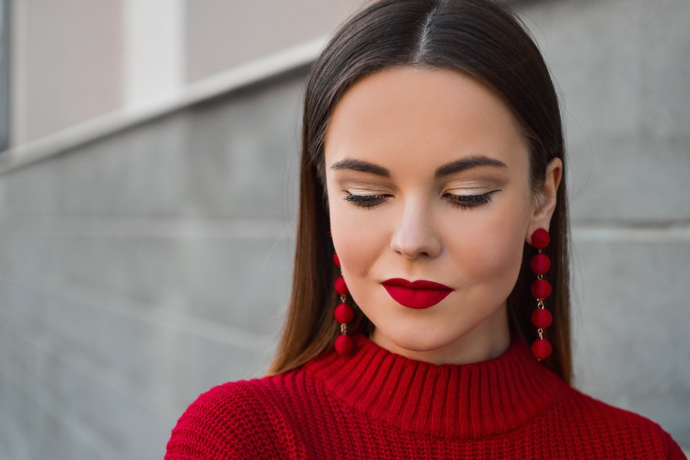 Woman wearing a red lipstick